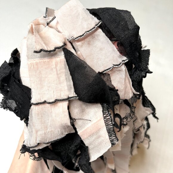 Cream Black Fringe Hair Tie Mummy Halloween Costume Ghost Dead Bride Dreadfalls - Picture 6 of 6